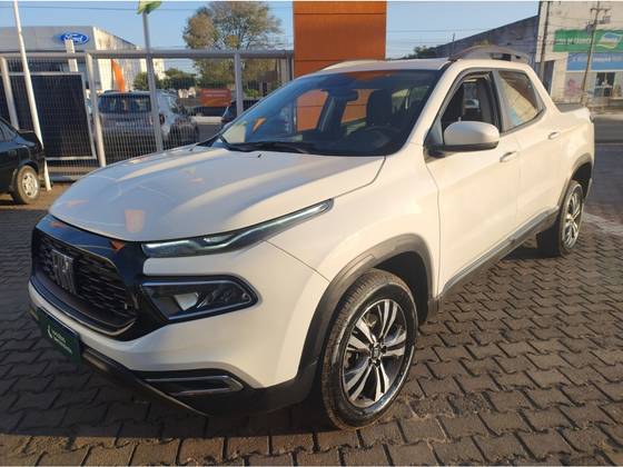 FIAT TORO 1.3 TURBO 270 FLEX FREEDOM AT6 FIAT TORO 1.3 TURBO 270 FLEX FREEDOM AT6